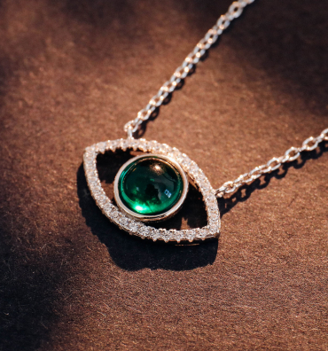 Emerald silver pendant for women - Eye model