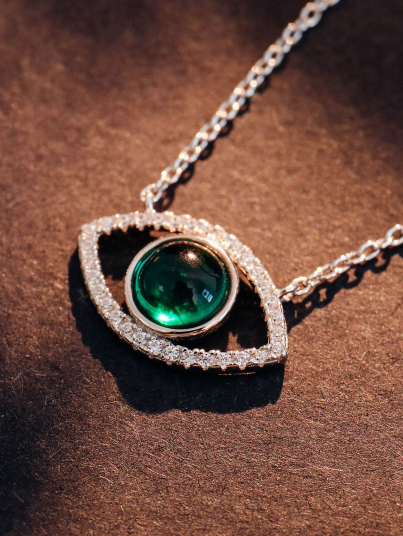 Emerald silver pendant for women - Eye model