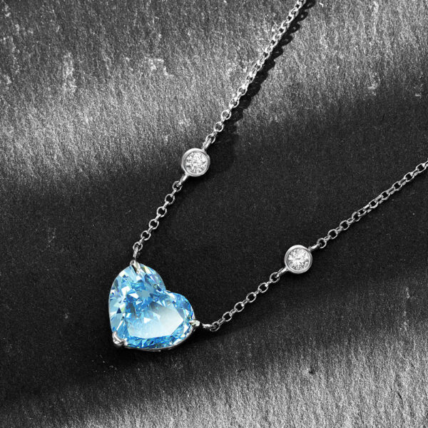 Ocean blue women's silver necklace (Heart Model)