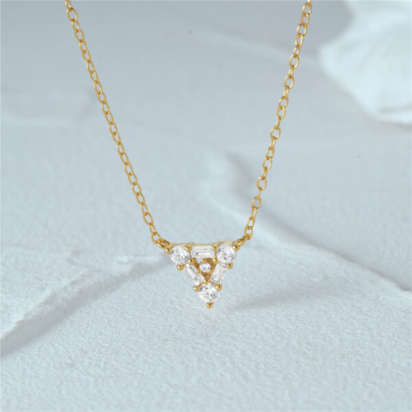 925 Sterling Silver Ladies Necklace - Personalized Triangle Diamond