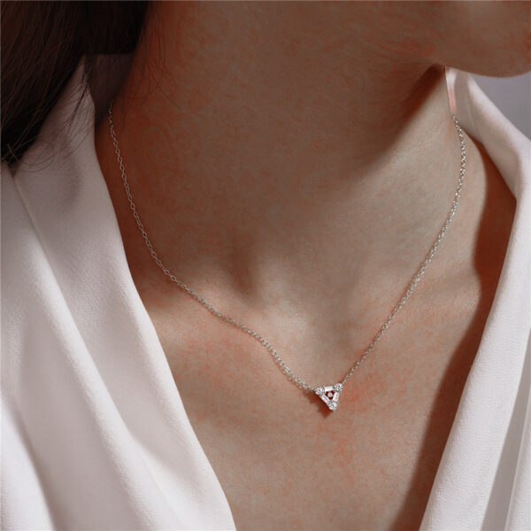 925 Sterling Silver Ladies Necklace