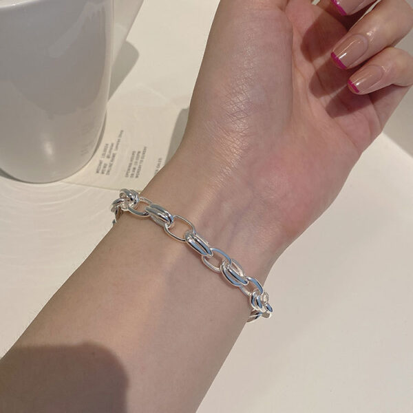 Thick chain silver bracelet