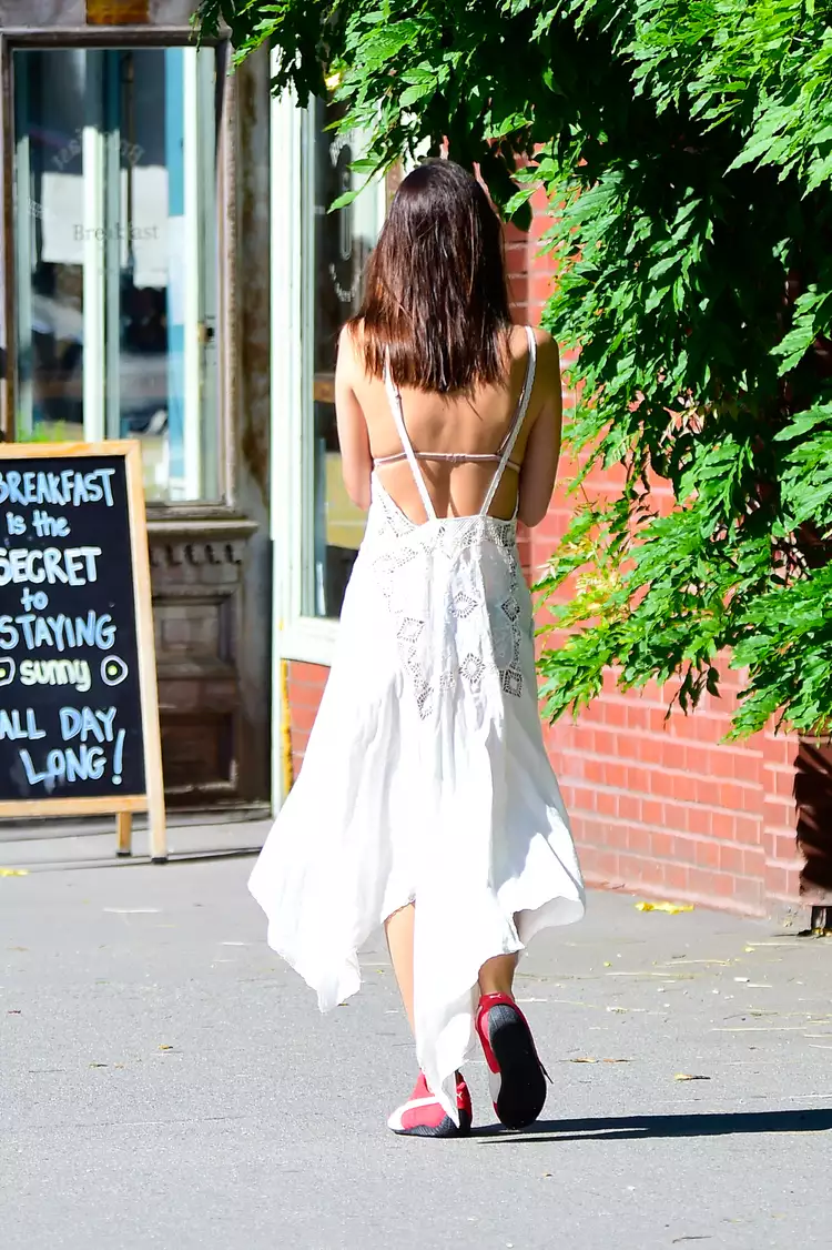 Emily Ratajkowski Subtly Freed the Nipple in a See-Through Lace Sundress 2024